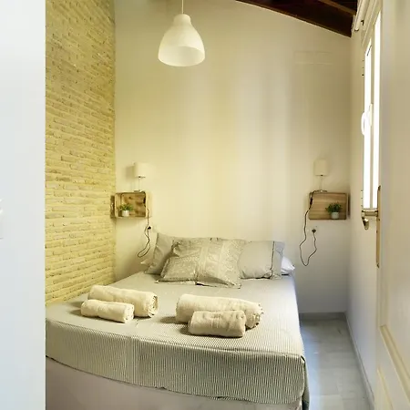 Magnifico Atico En Pleno Barrio De Triana Apartment *